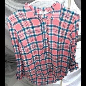 A bottom down flannel.